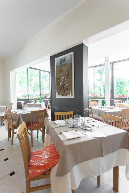 Hotel Giamaika Cesenatico Zewnętrze zdjęcie