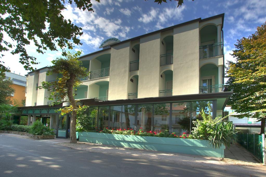 Hotel Giamaika Cesenatico Zewnętrze zdjęcie