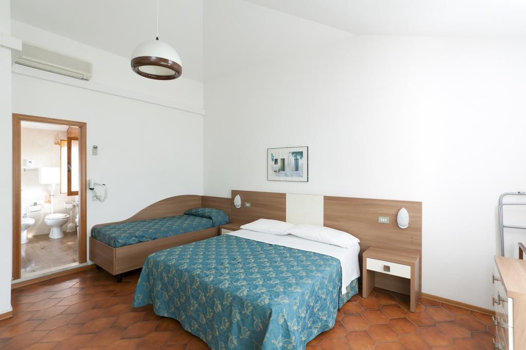 Hotel Giamaika Cesenatico Pokój zdjęcie