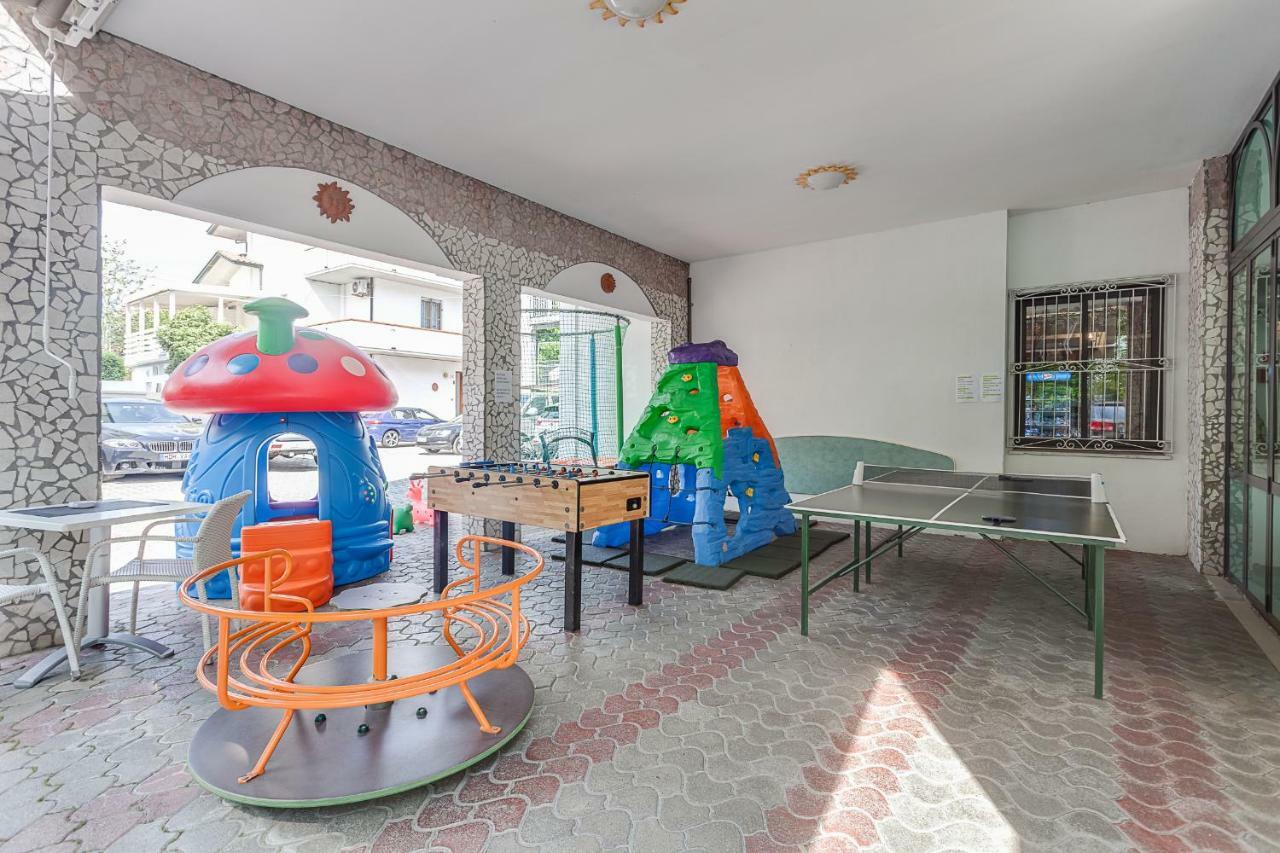 Hotel Giamaika Cesenatico Zewnętrze zdjęcie