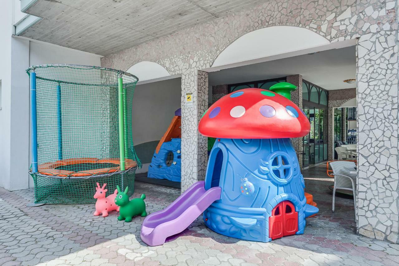 Hotel Giamaika Cesenatico Zewnętrze zdjęcie